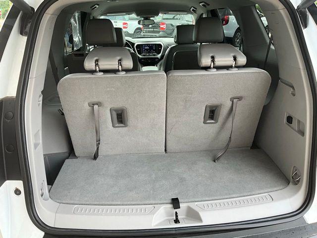 2023 GMC Acadia FWD SLT