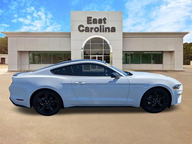 2022 Ford Mustang EcoBoost Fastback