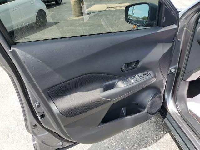 2023 Nissan Kicks S Xtronic CVT