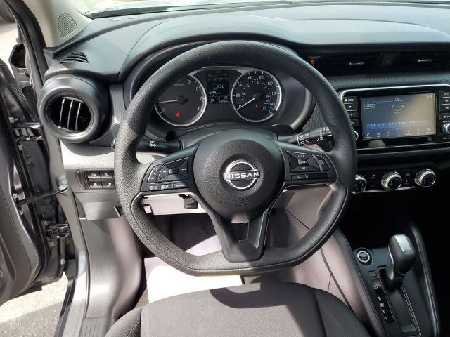 2023 Nissan Kicks S Xtronic CVT