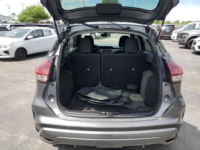 2023 Nissan Kicks S Xtronic CVT
