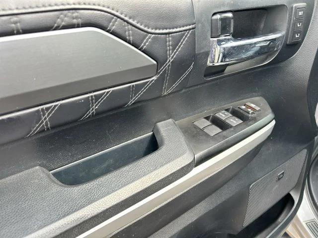 2017 Toyota Tundra Platinum 5.7L V8