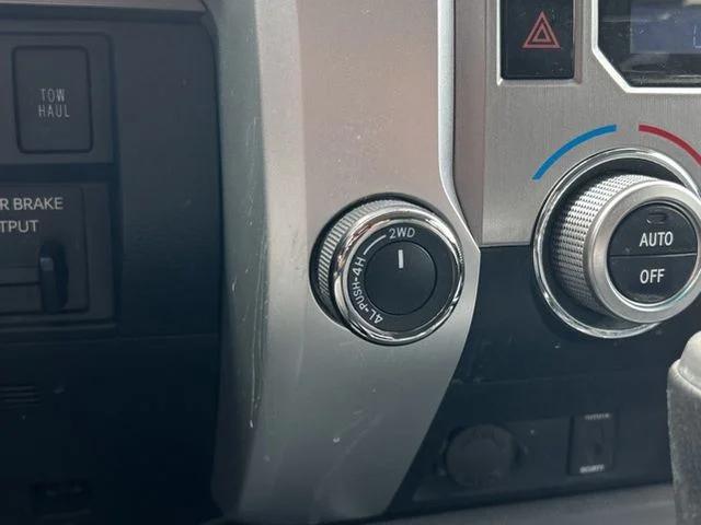2017 Toyota Tundra Platinum 5.7L V8