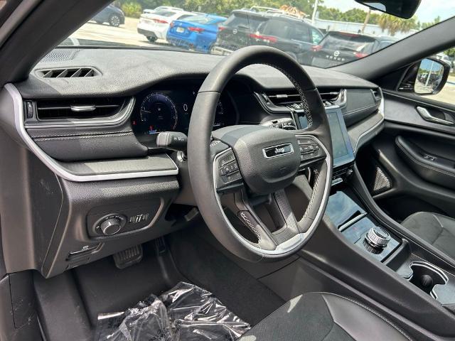 2025 Jeep Grand Cherokee L Altitude X 4x2