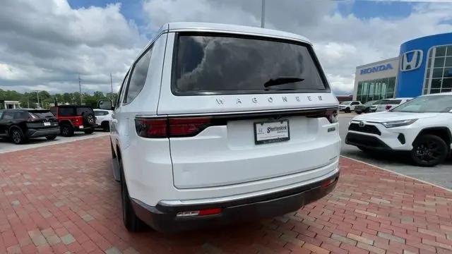 2022 Jeep Wagoneer Series I 4x2