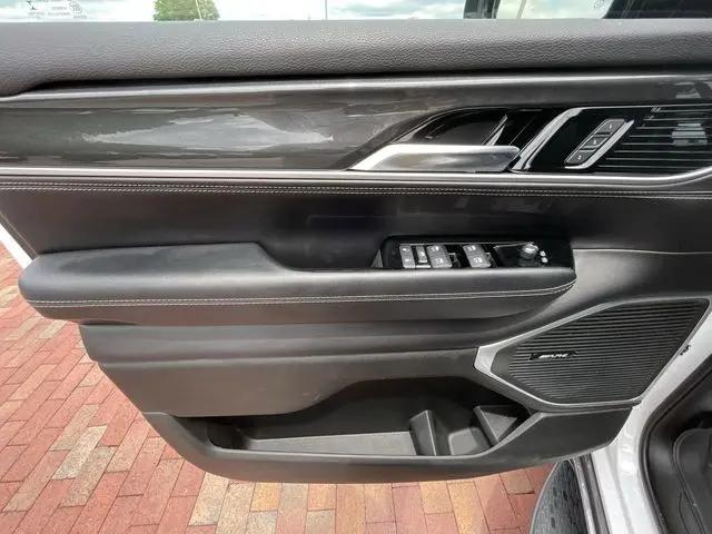 2022 Jeep Wagoneer Series I 4x2