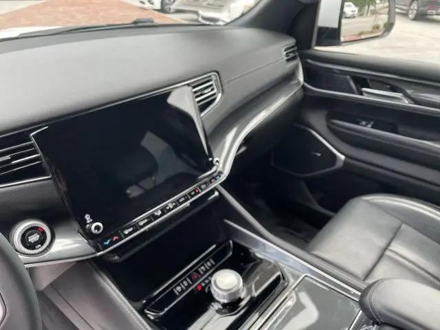 2022 Jeep Wagoneer Series I 4x2