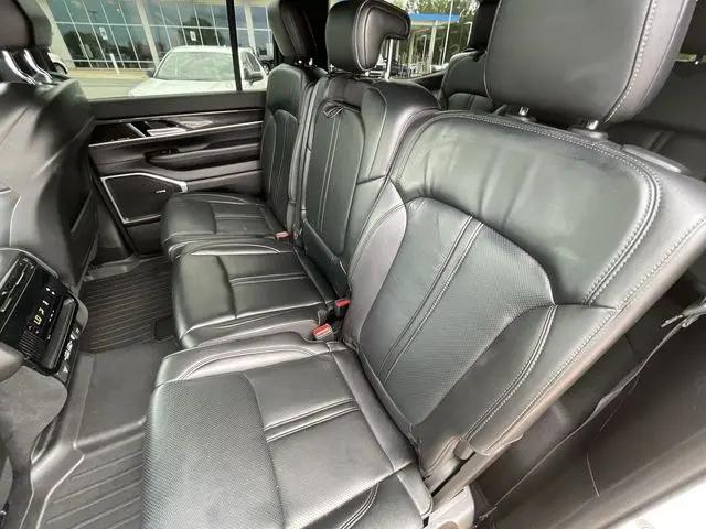 2022 Jeep Wagoneer Series I 4x2