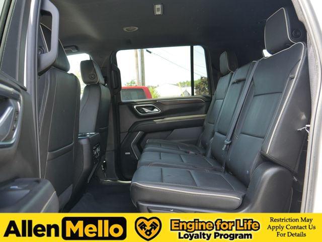 2024 Chevrolet Suburban 4WD Premier