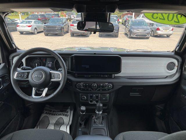 2025 Jeep Wrangler 4xe Sahara 4xe