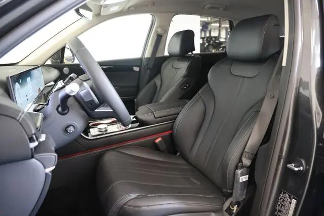 2026 Genesis GV80 2.5T AWD
