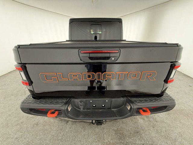 2024 Jeep Gladiator Sport