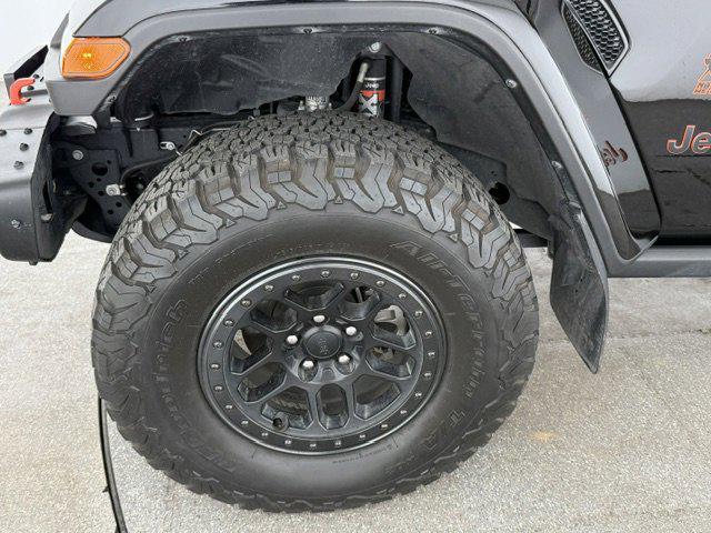 2024 Jeep Gladiator Sport