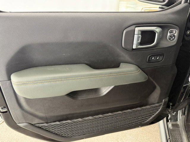 2024 Jeep Gladiator Sport