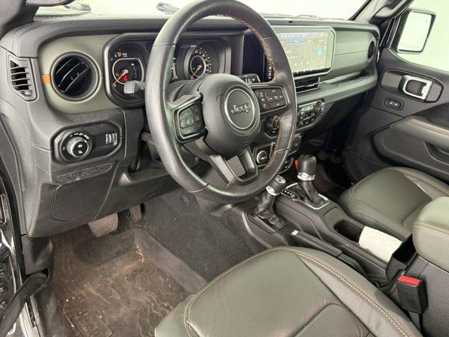 2024 Jeep Gladiator Sport