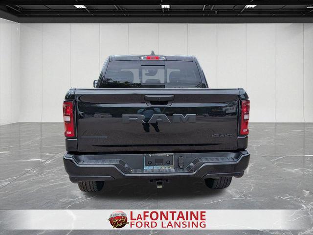 2025 Ram 1500 Big Horn Crew Cab 4x4 5'7" Box