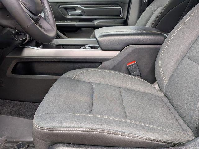 2025 Ram 1500 Big Horn Crew Cab 4x4 5'7" Box