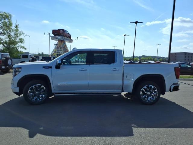2023 GMC Sierra 1500 4WD Crew Cab Short Box Denali