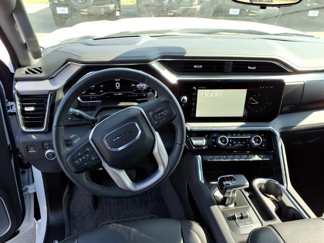 2023 GMC Sierra 1500 4WD Crew Cab Short Box Denali