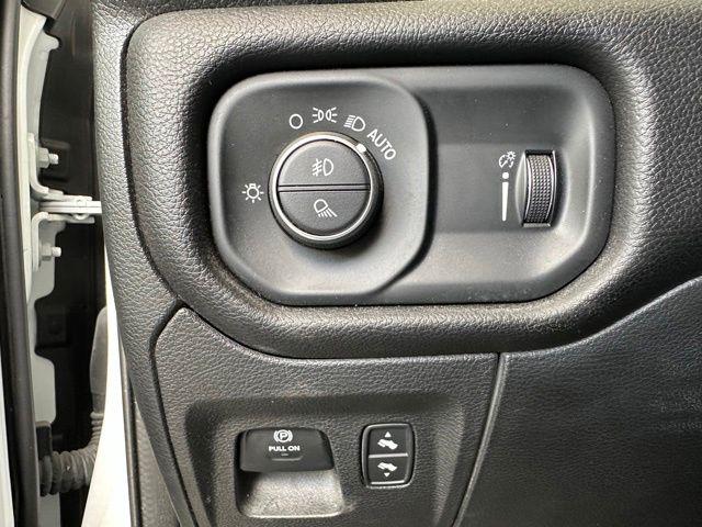 2024 Ram 1500 Big Horn Quad Cab 4x2 6'4" Box