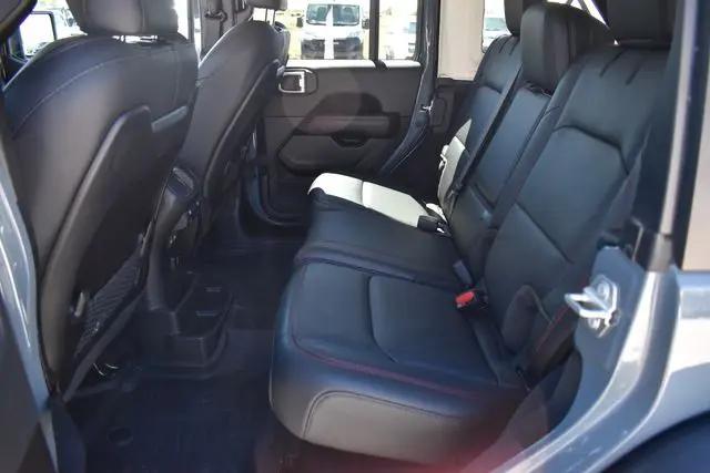 2024 Jeep Wrangler 4-Door Rubicon 4x4