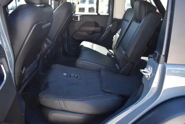 2024 Jeep Wrangler 4-Door Rubicon 4x4