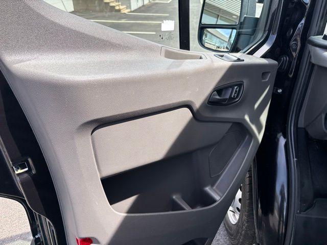 2024 Ford Transit Cargo Van 148 WB Medium Roof Cargo