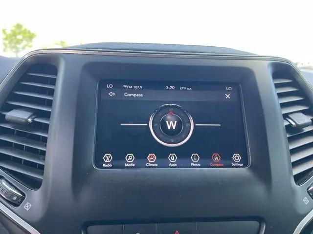 2019 Jeep Cherokee Latitude Plus FWD