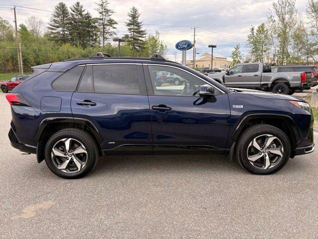 2024 Toyota RAV4 Prime SE