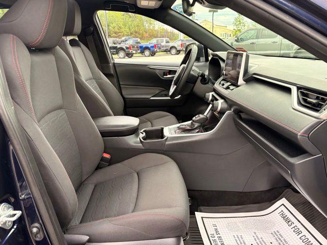 2024 Toyota RAV4 Prime SE