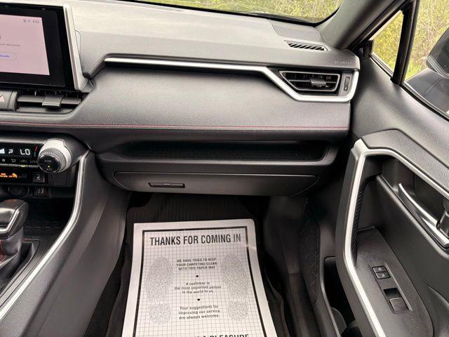 2024 Toyota RAV4 Prime SE