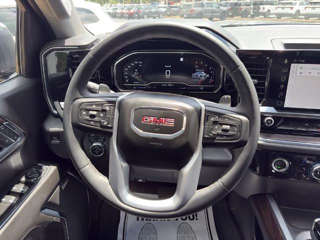 2023 GMC Sierra 1500 4WD Crew Cab Short Box SLT