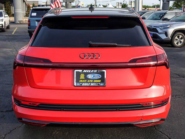 2019 Audi e-tron Premium Plus