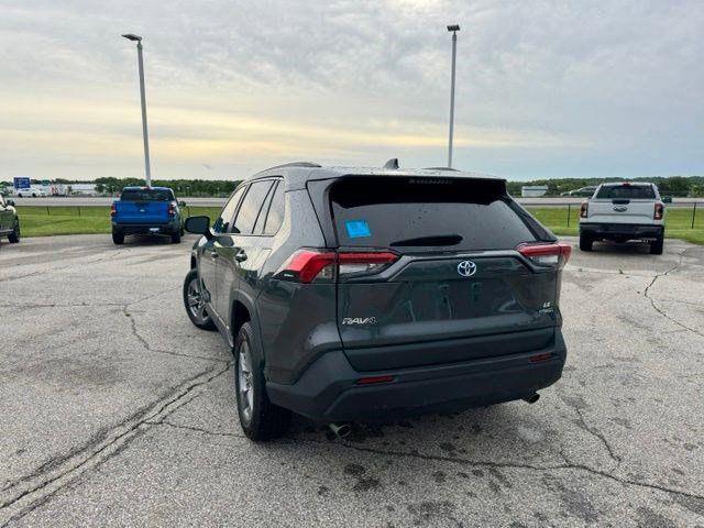 2023 Toyota RAV4 Hybrid LE