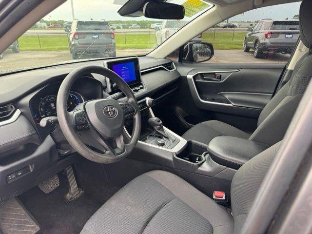 2023 Toyota RAV4 Hybrid LE