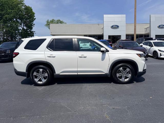 2023 Honda Pilot 2WD EX-L 8 Passenger