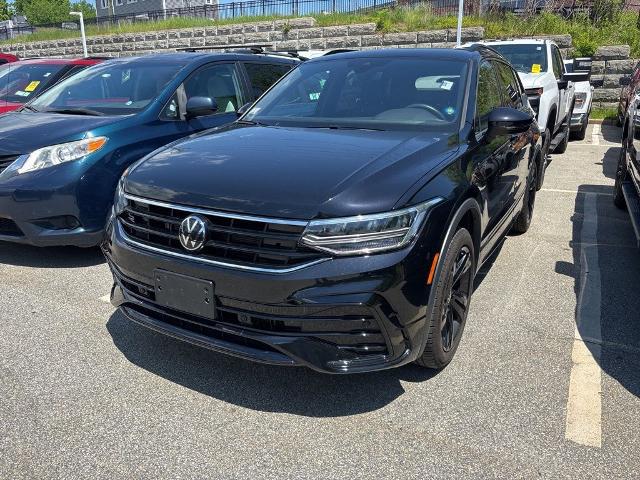 2024 Volkswagen Tiguan 2.0T SE R-Line Black