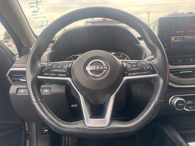 2023 Nissan Altima SL FWD