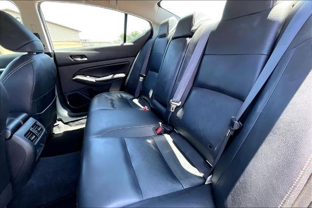 2023 Nissan Altima SL FWD