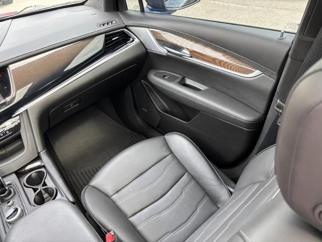 2023 Cadillac XT6 AWD Sport