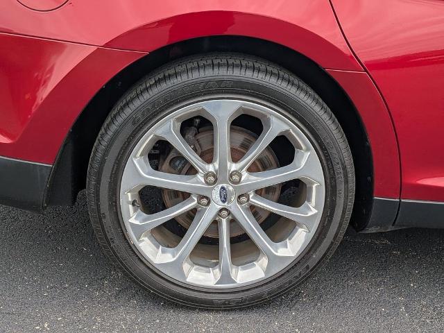2018 Ford Taurus Limited