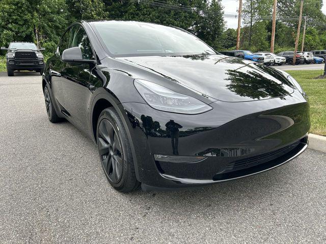 2024 Tesla Model Y Long Range Dual Motor All-Wheel Drive