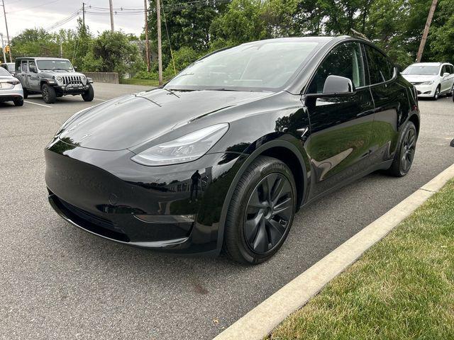 2024 Tesla Model Y Long Range Dual Motor All-Wheel Drive