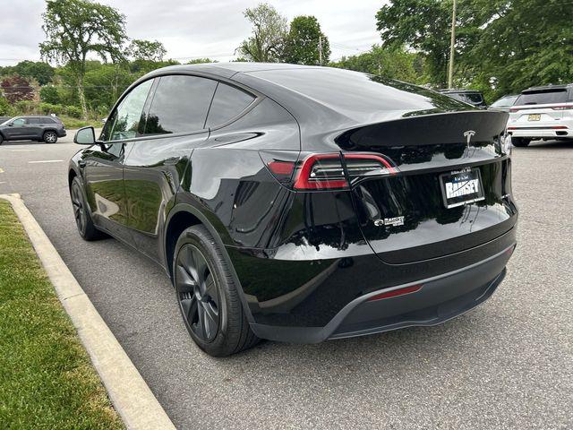 2024 Tesla Model Y Long Range Dual Motor All-Wheel Drive