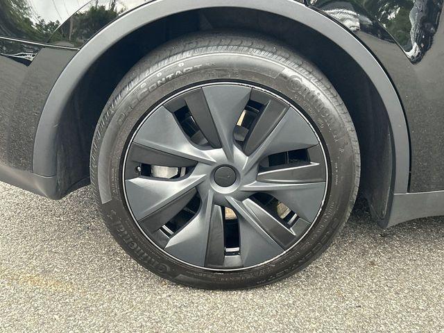 2024 Tesla Model Y Long Range Dual Motor All-Wheel Drive