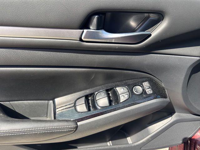 2023 Nissan Altima SV FWD