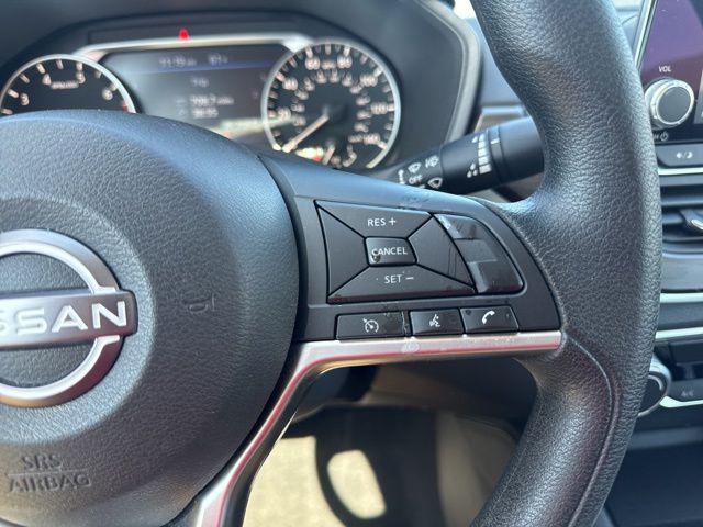 2023 Nissan Altima SV FWD