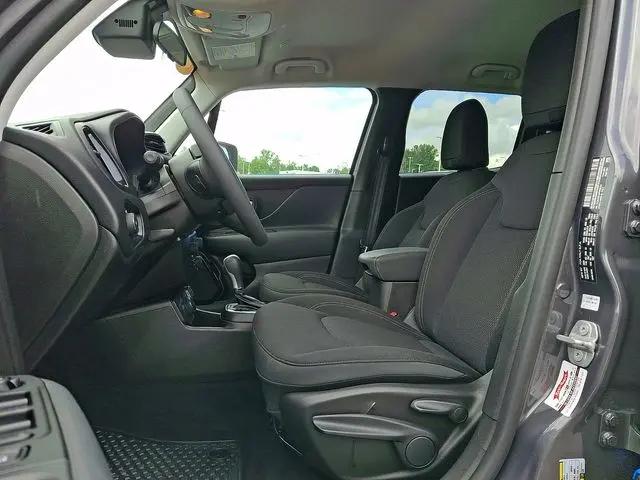 2023 Jeep Renegade Altitude 4x4