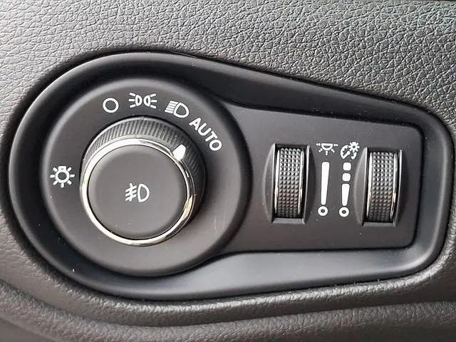 2023 Jeep Renegade Altitude 4x4