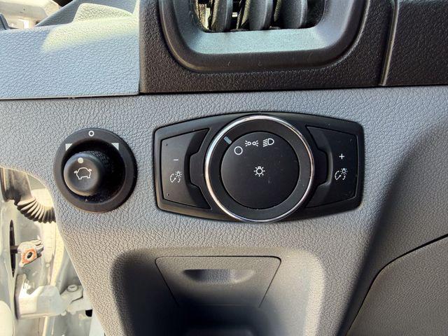 2019 Ford Transit 148 WB Medium Roof Cargo